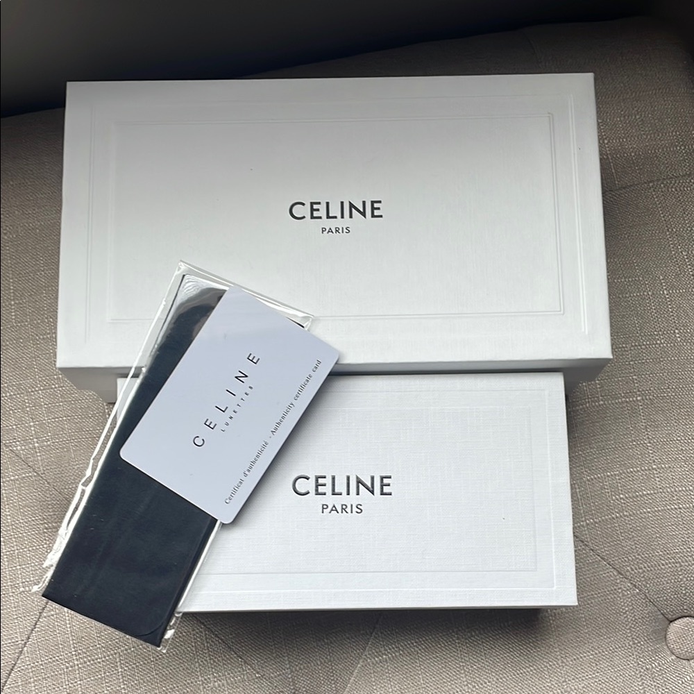 ✨Celine White Gift Boxes, Authentication Card